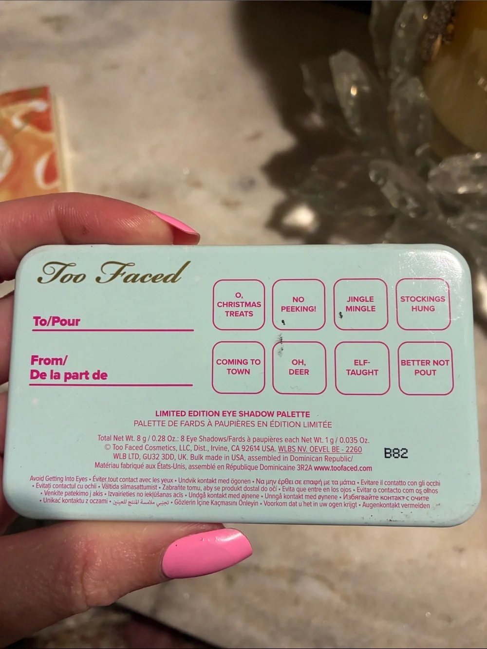 2 eyeshadow palettes